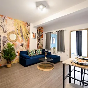  Apartment Old Town Charm - Modern & Comfortable In The Heart Of The